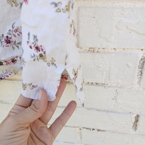 Bellambia Linen Top Boxy Floral Italy - Picture 5 of 8